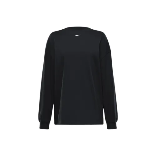 Nike одежда Черные Женские Футболки