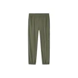 Оливковый зеленый