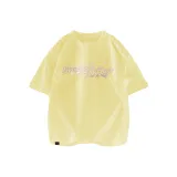 Светло-жёлтый