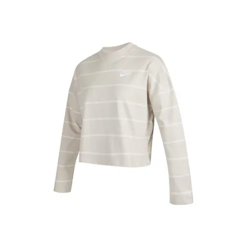 NIKE Экрю Женские Короткие Топы