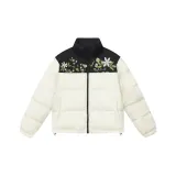 Бежево-желтый