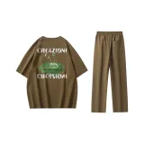 Коричневый