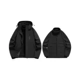 Призрачно черный