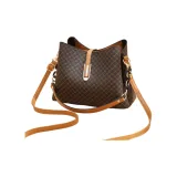 Земляной желтый