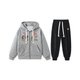 Серый свитшот + черные штаны