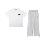 Белый топ + светло-серые штаны