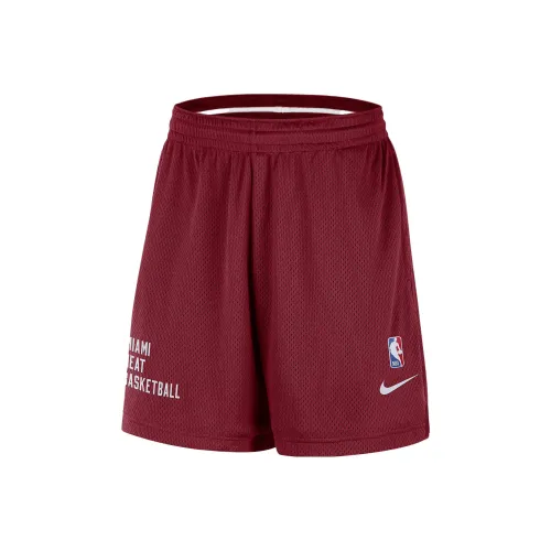 Nike Спортивные шорты Мужские Resilient Red