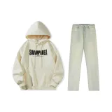 [Yellow Mud Jeans + Apricot Sweatshirt]  
[Желтые грязные джинсы + абрикосовый свитшот]