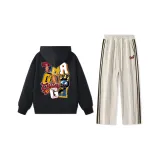 Чёрный свитшот + хаки штаны D619