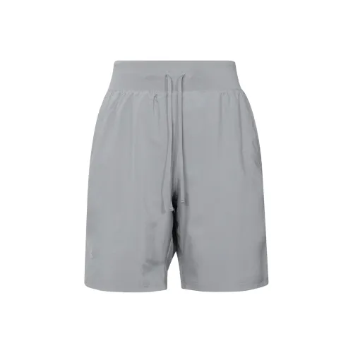 Under Armour Launch Серые Мужские Спортивные Шорты