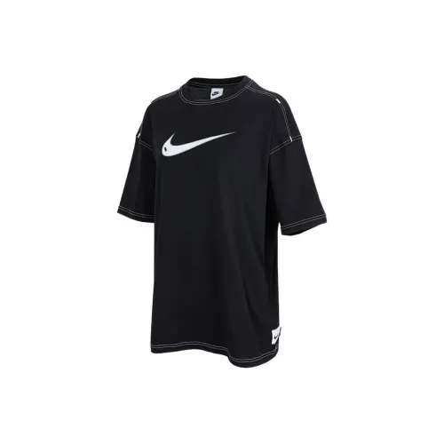 NIKE Черные Женские Футболки