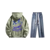 Комплект одежды (Мох зеленый свитшот + темно-синие промытые джинсы)