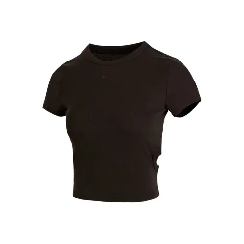 NIKE Черные Женские Футболки