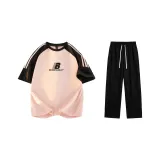 Чёрный Розовый (Цветовые блоки, позиционирование стиля)