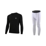 Чёрная компрессионная одежда + белые обтягивающие штаны