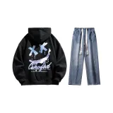 Комплект одежды (Черный свитшот + Темно-синие джинсы с эффектом вымытого)