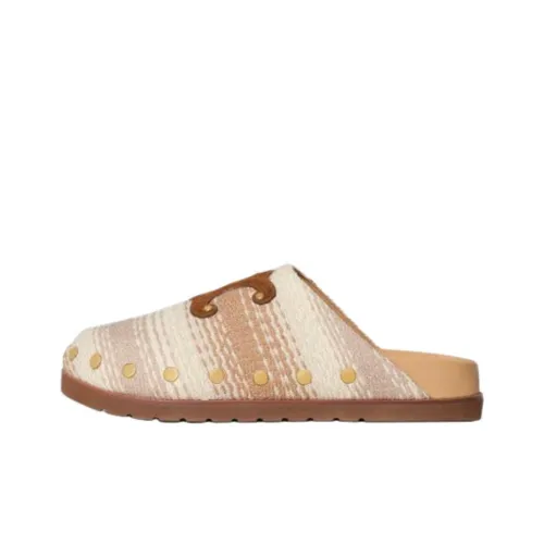 CELINE Домашние тапочки Женские Коричневый