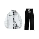 Комплект одежды (Белая куртка + Черные штаны)