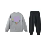 Серый свитшот + черные штаны