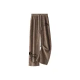 Темно-коричневый