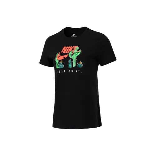 NIKE Черные Женские Футболки