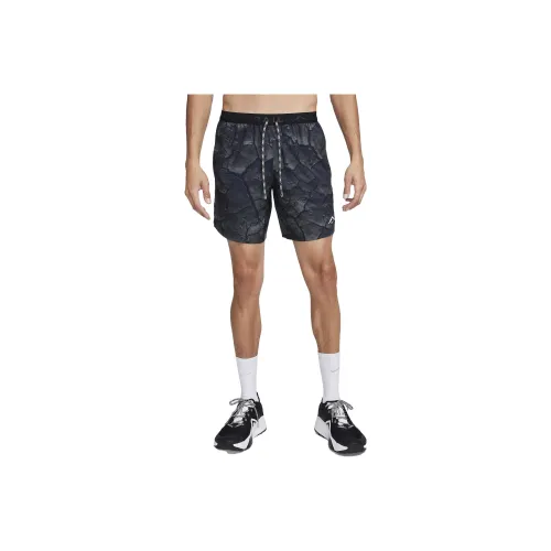 Nike Мужские спортивные шорты черного цвета