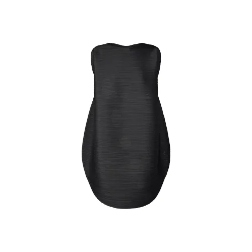 PLEATS PLEASE ISSEY MIYAKE Черные Женские Майки
