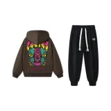 Свитшот кофейного цвета + черные штаны