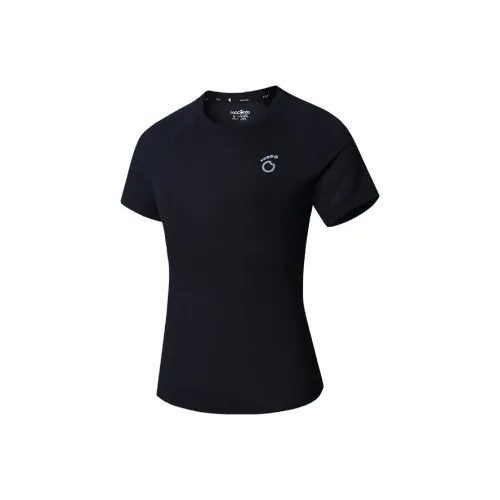 Macondo Черные Женские Футболки