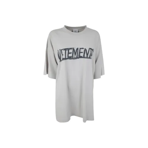 Vetements Серые Женские Футболки