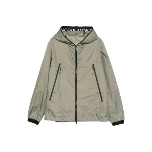 MONCLER Мужские куртки оливково-зеленого цвета