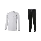 Белый компрессионный трикотаж + черные обтягивающие штаны