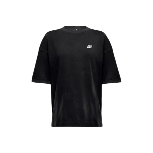 Nike одежда Черные Женские Футболки