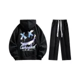 Комплект одежды (Черный свитшот + Черные джинсы с эффектом стирки)