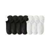 4 черных + 3 белых