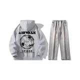 Комплект (Серый топ Photinia + Светло-синие джинсы)