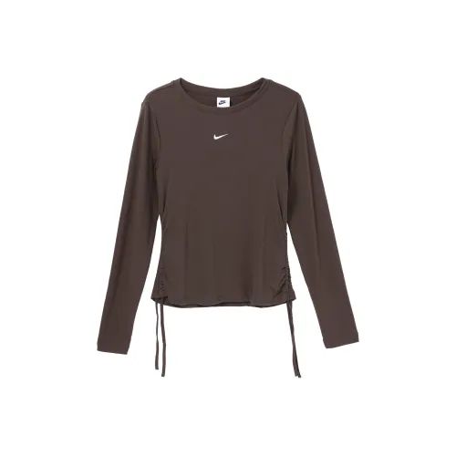 Nike Комплект с короткими рукавами T-рубашка Женская Коричневый