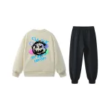 Хаки свитшот + черные штаны