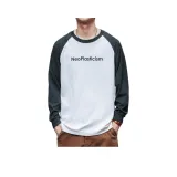 Темно-зеленый