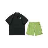 Черная рубашка с коротким рукавом + неоновые зеленые шорты