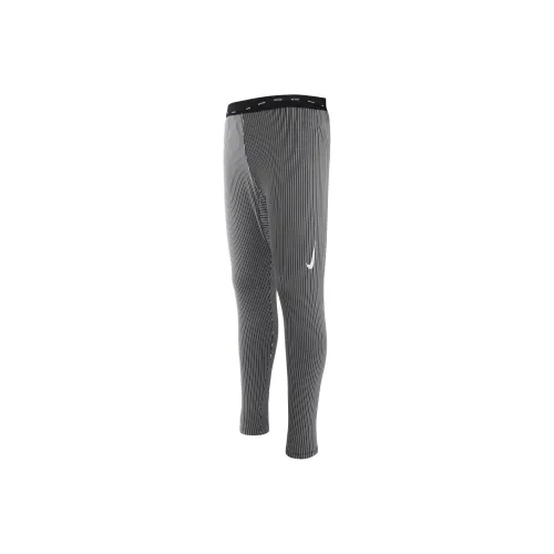 Nike Мужские черные спортивные брюки
