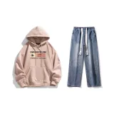 Комплект одежды (Розовый свитшот + Темно-синие джинсы с эффектом вымытого)