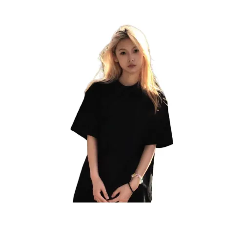 YEARNED Женские футболки