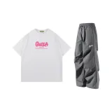 Белая рубашка с короткими рукавами + темно-серые штаны