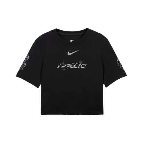 nike x Megan Thee Stallion Стандартная футболка женская черная