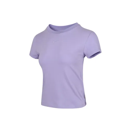 NIKE Фиолетовые Женские Футболки