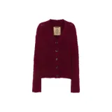 Темно-красный