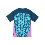 Яркий, прозрачный, чистый