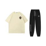 Абрикосовая рубашка с коротким рукавом + черные штаны