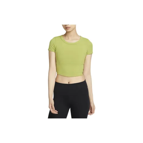 Nike T-Shirt Женская 1 Пачка Груша Зеленый